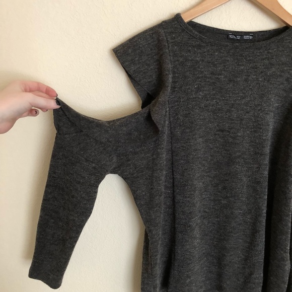 Zara • Ruffle Cold Shoulder Sweater - Picture 3 of 5